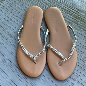 Old Navy Silver Tan Flip-flops